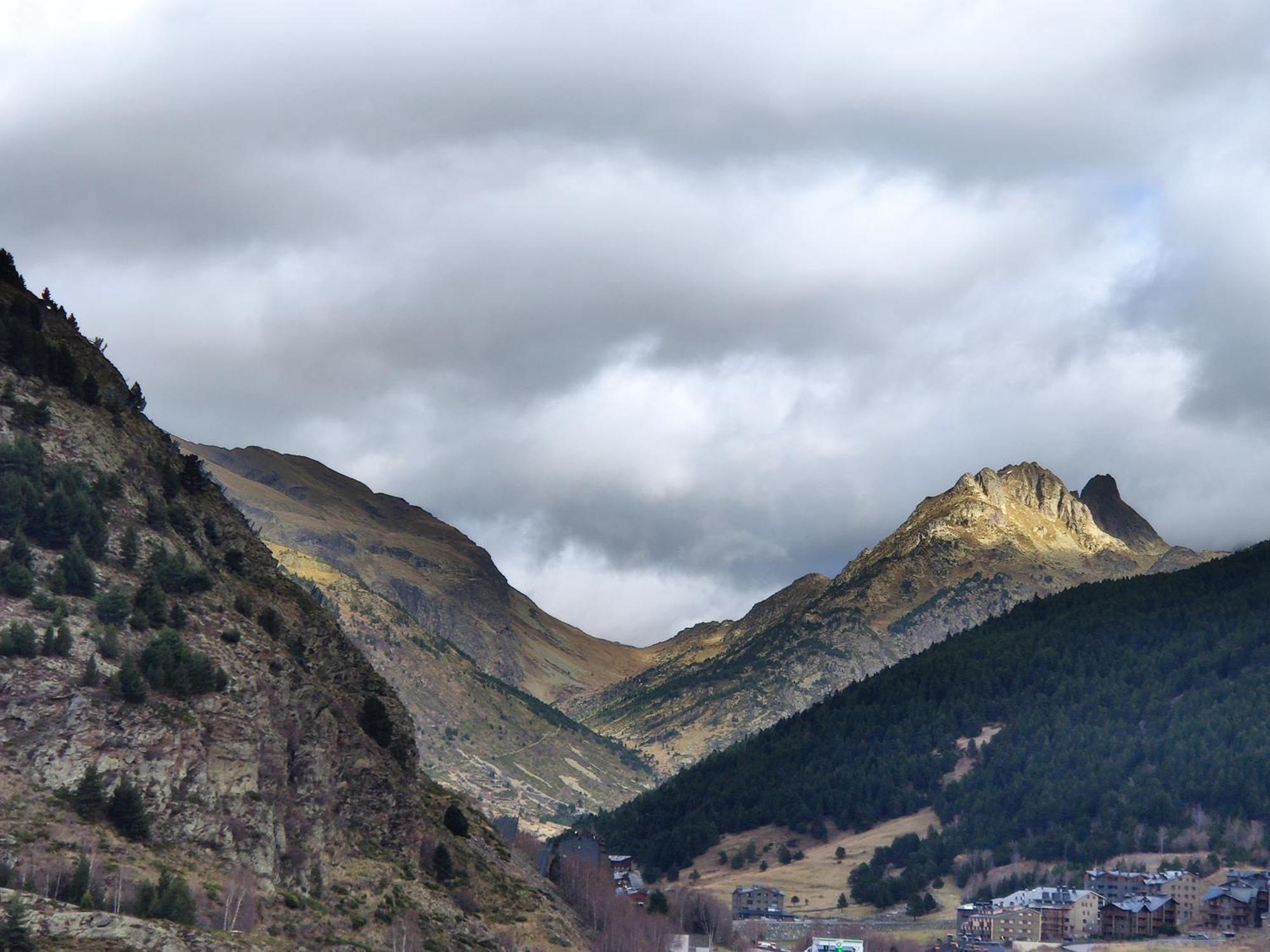 Ac Apartaments Vall D'อินเกลส ภายนอก รูปภาพ